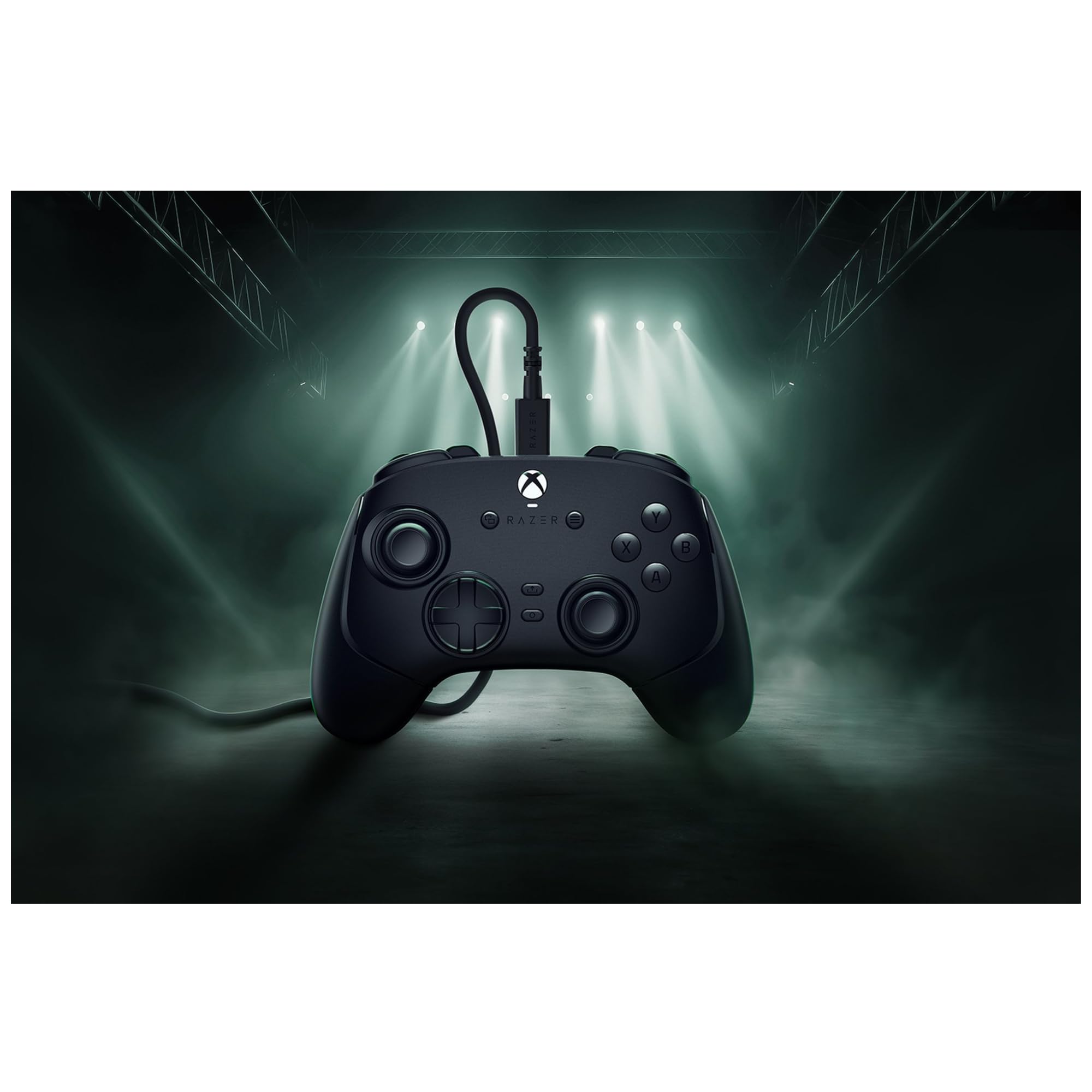 razer-wolverine-v3-tournament-edition-manette-esports-filaire-sous-licence-xbox- image 2