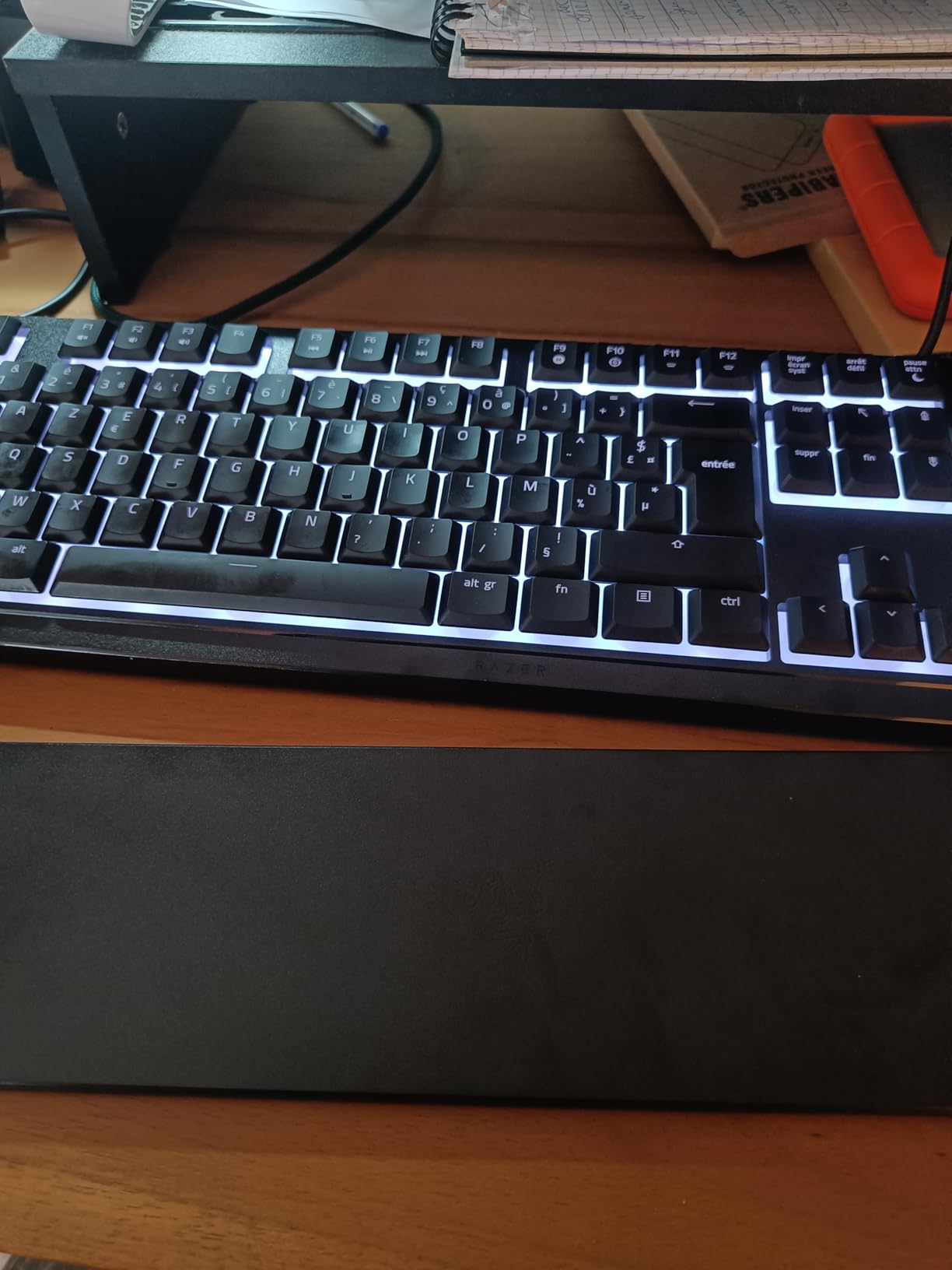 Très bon clavier hybride