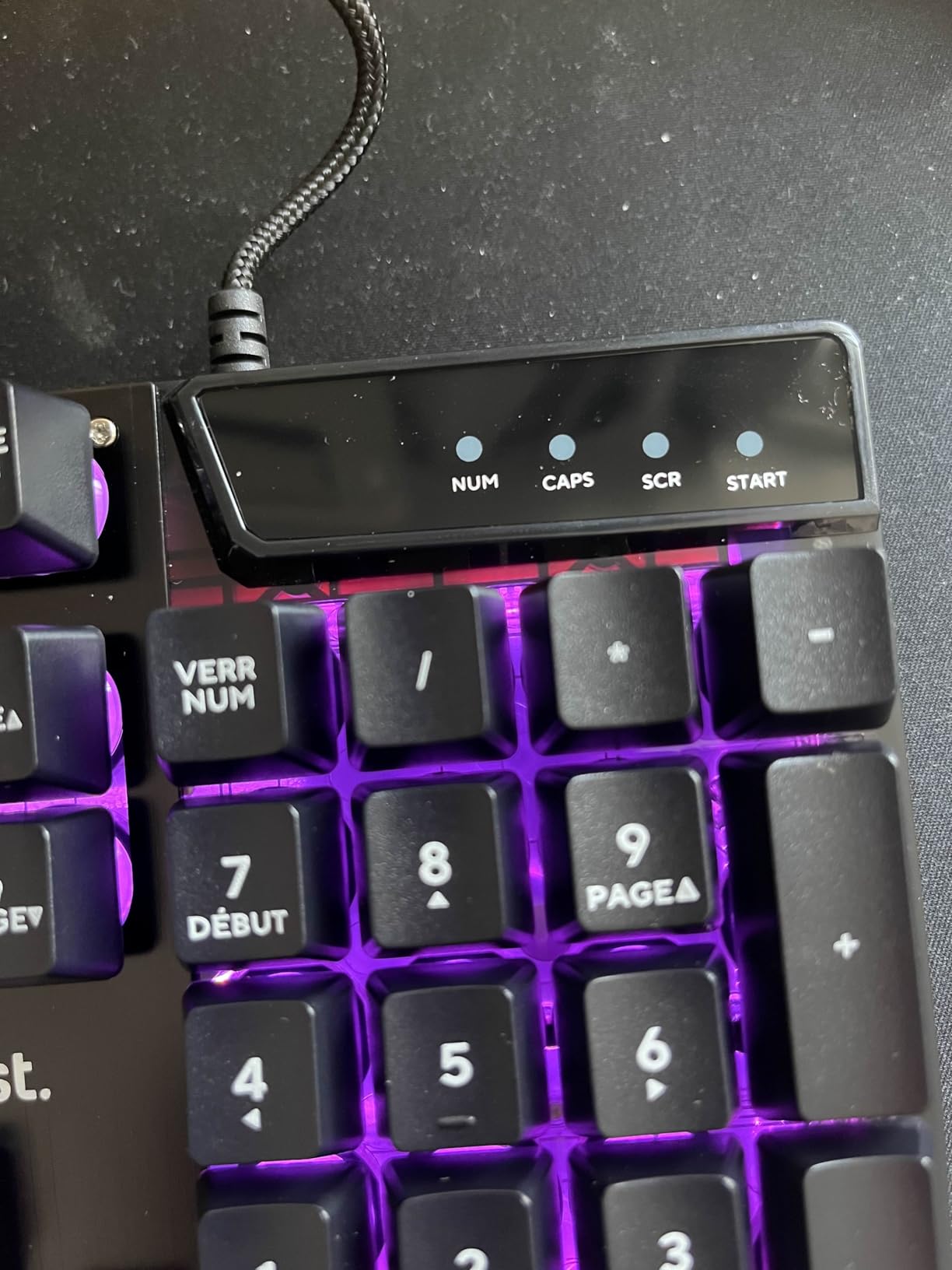Très bien pour un premier clavier