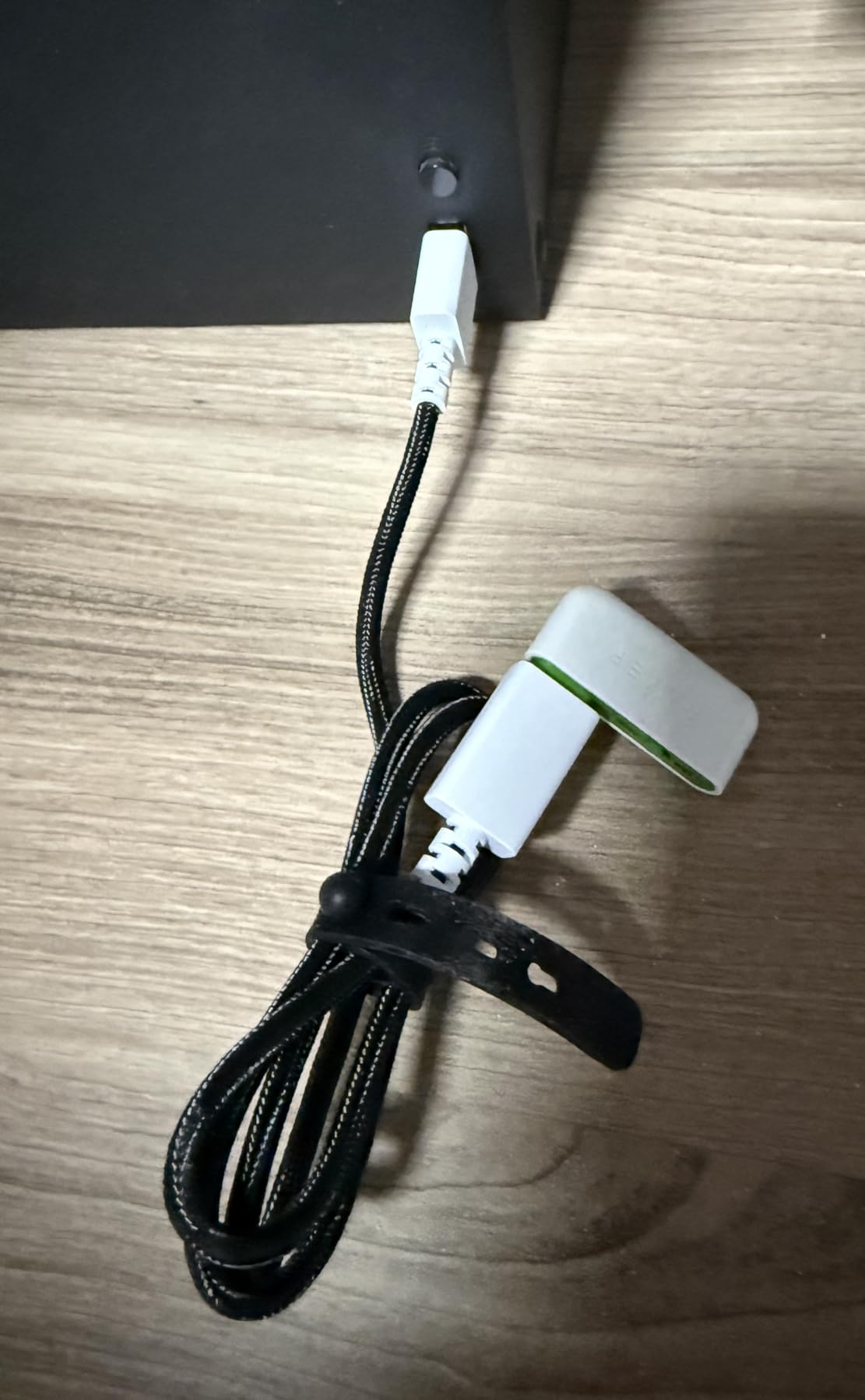 Très bon casque, arceau serré
