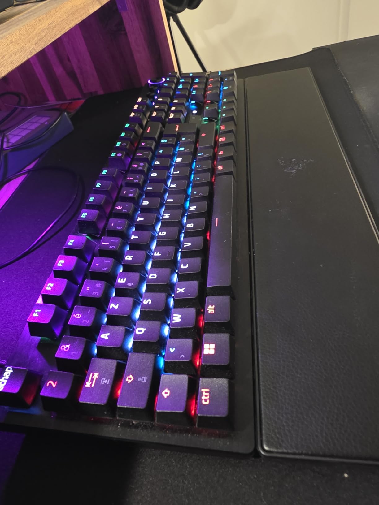 Excellent clavier compétitif