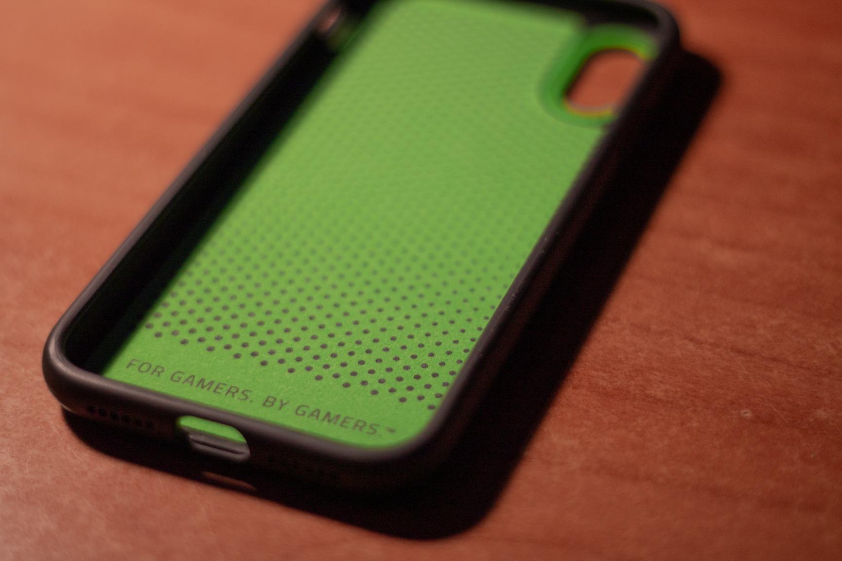 Très bonne coque de gaming